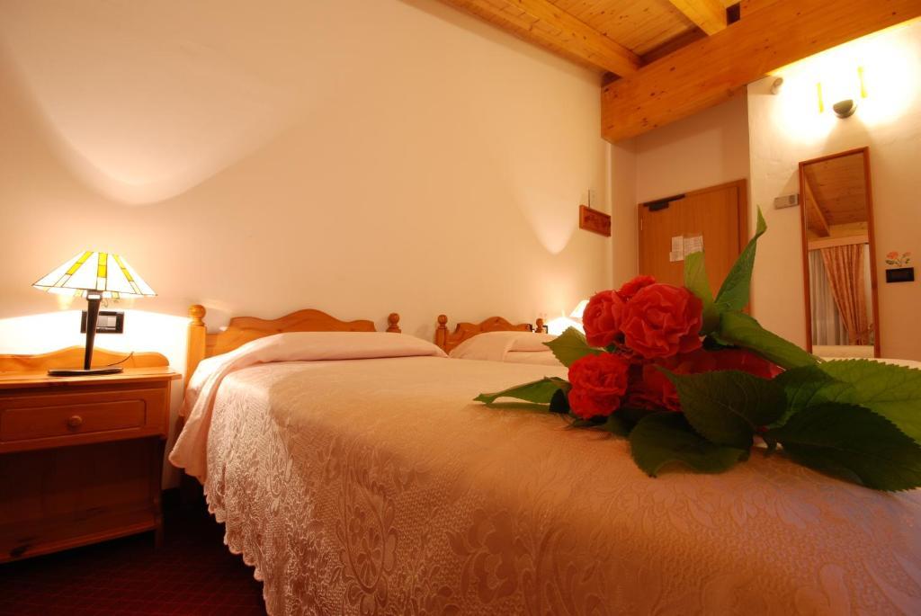 Hotel Job Monclassico Kamer foto